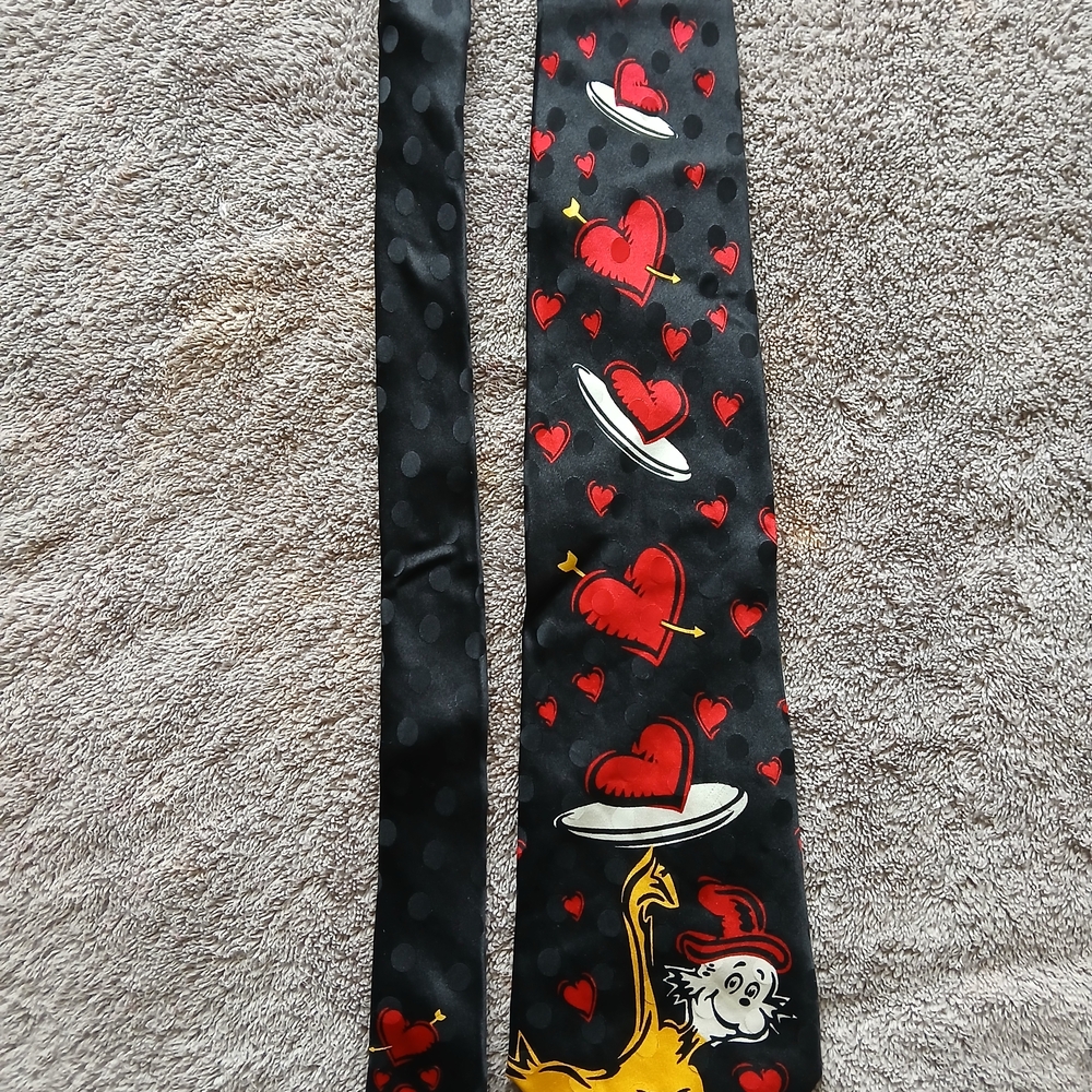 Vintage Dr. Seuss Sam I Am Heart Tie